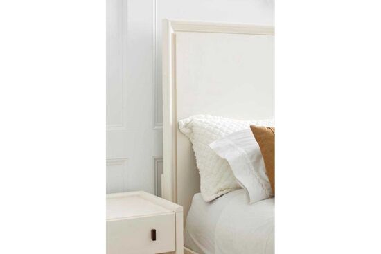 BLANC YATAK+ 2 KOMODİN KREM 164.47x219.08x165.1cm 289135-1040-289158-1017