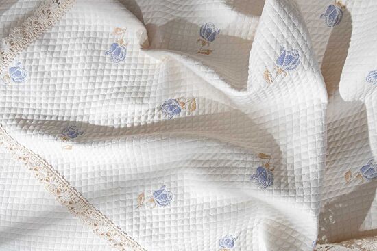 BONİSSA DANTELLİ PİKE-YATAK ÖRTÜSÜ 240x250 KREM-MAVİ - 4