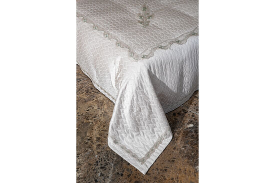 CARİLLA PIKE TAKIMI 240X260 CK. 3 PRC TAŞ