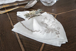 CASSILLA PECETE KREM SUTASLI 40x40cm - HOME SWEET HOME