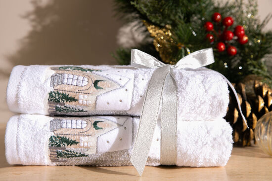 İKİLİ 45X70 cm EV NAKIŞLI HAVLU BEYAZ - 3