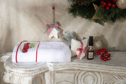 KOKU KESESİ/ARABA NAKIŞLI HAVLU 45x70 cm KUTULU SET BEYAZ - HOME SWEET HOME