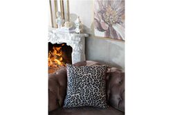 DEKORATİF KIRLENT - LEOSSA KIRLENT 50x50 LEOPAR-BORDO