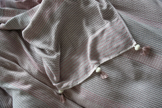REMY 220X240 PONPONLU PIKE PUDRA