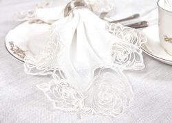 ROSE KAYLA DEKORATIF PECETE KREM 35x40cm