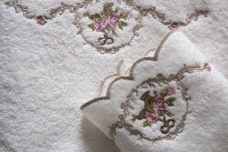 VERONİCA 30X50 CM HAVLU KREM - 4